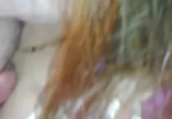 Busty Ebony streichelt einen schwarzen Schwanz mit Griffen gratis pornofilme alte frauen