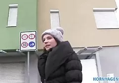 Rothaarige Sylvia liebt es zu sexfilme gratis mit reifen frauen lutschen und zu ficken