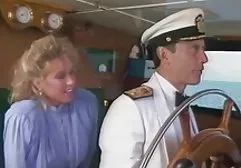 Zwei geiler deutscher porn Paare ficken in einem Raum