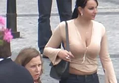 Eine junge super geile pornos Hündin in der Öffentlichkeit gefickt