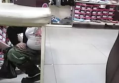 Japaner leckten sich nach dem Absaugen das ganze Sperma aus dem Gesicht beste kostenlose pornos