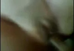 Asa Akira hat einen heißen Dreier mit einer Freundin auf geile pornos kostenlos der Couch