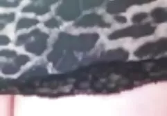 Das charmante Brett Rossi inszenierte mit gratis pornos von reifen frauen ihren Freunden eine Lesbenshow, Mädchen helfen sich gegenseitig beim Masturbieren und tun dies mit Fingern und Vibratoren