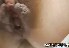 Blonde saugt gut zwei Schwänze die besten deutschen pornos auf einmal